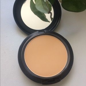 ✨ MAC Studio Fix Powder Plus Foundation